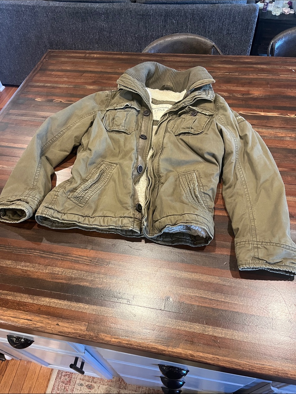 Mens Vintage Y2K Abercrombie and fitch Olive Green Jacket with Sherpa Lining